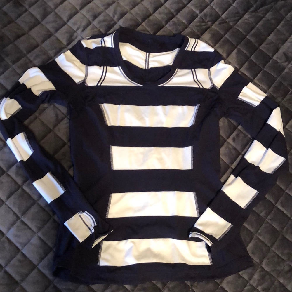 Lululemon Run Switch Back LS Stripe White Indigo